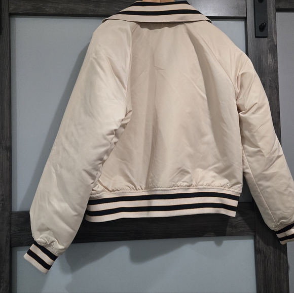 Levi’s After School Tan Jacket Medium Oversize Varsity Baseball Jacket - Picture 5 of 11